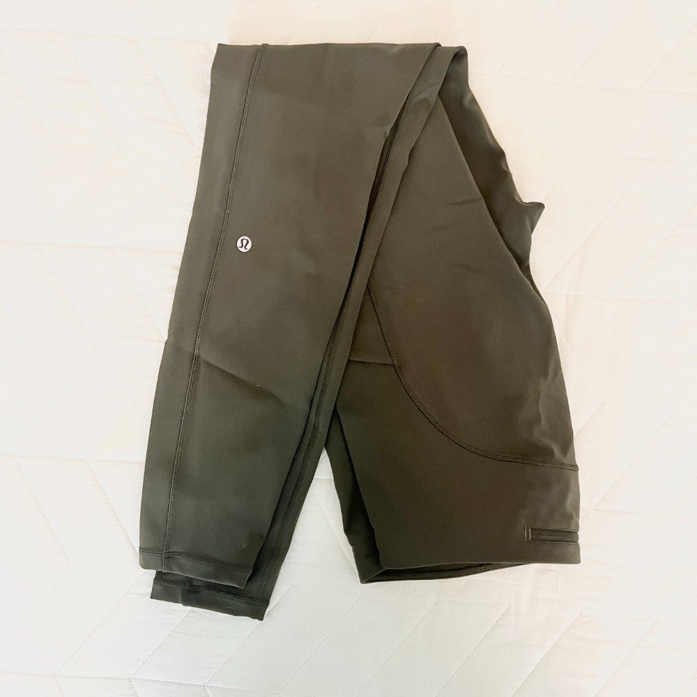 lululemon Leggings with pockets